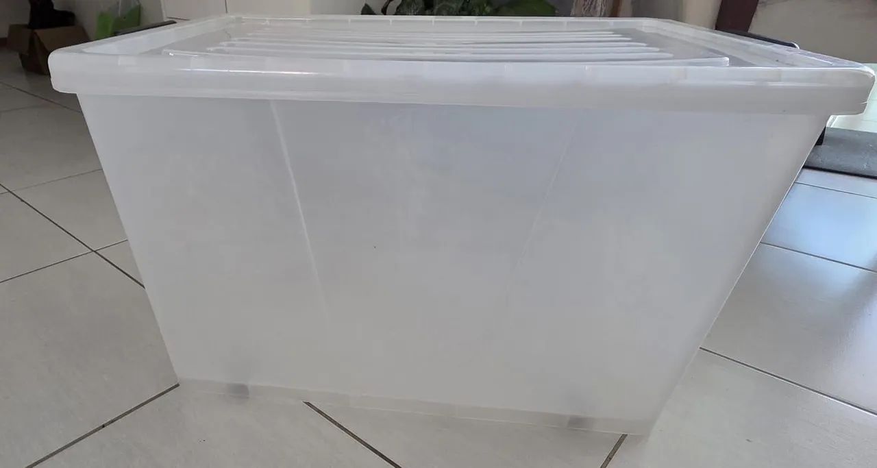 Caixas plásticas com rodinha - Foto 2