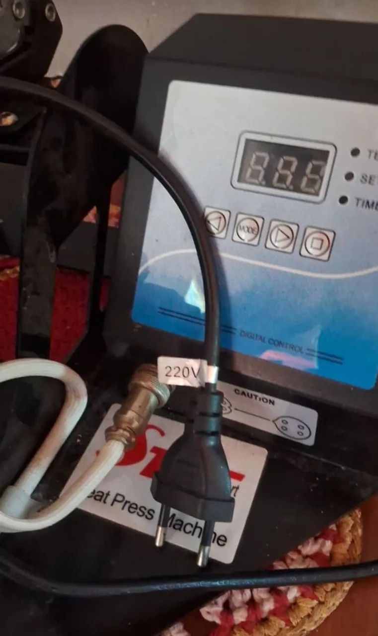 Vende-se maquina impressora de canecas