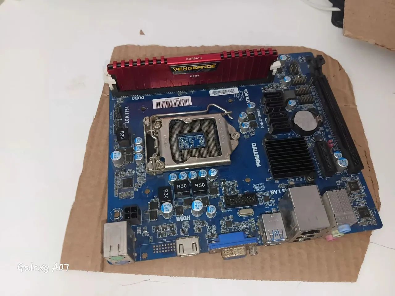 Placa mãe com memória ram ddr4  - Foto 2