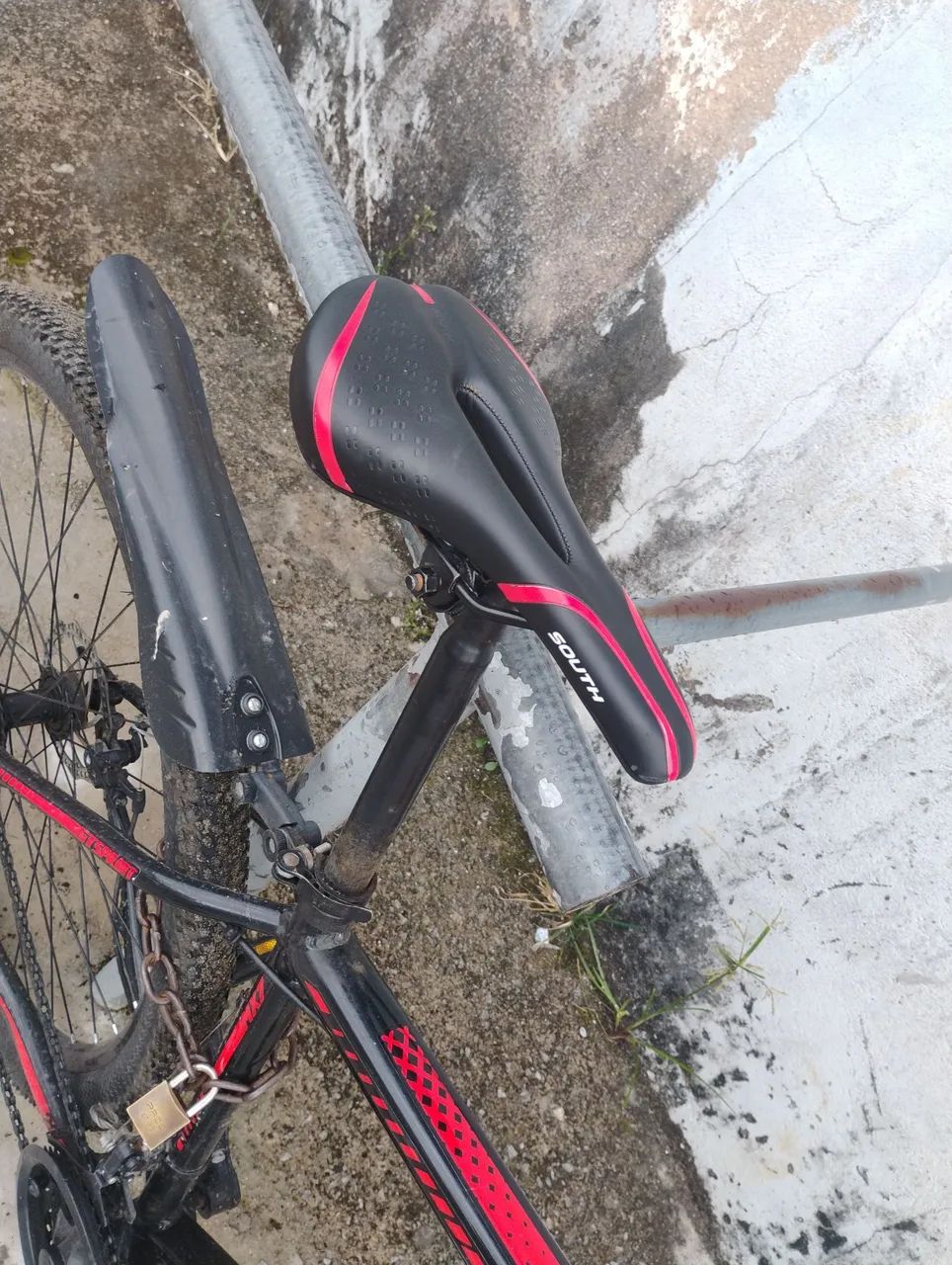 Bicicleta semi nova  - Foto 5