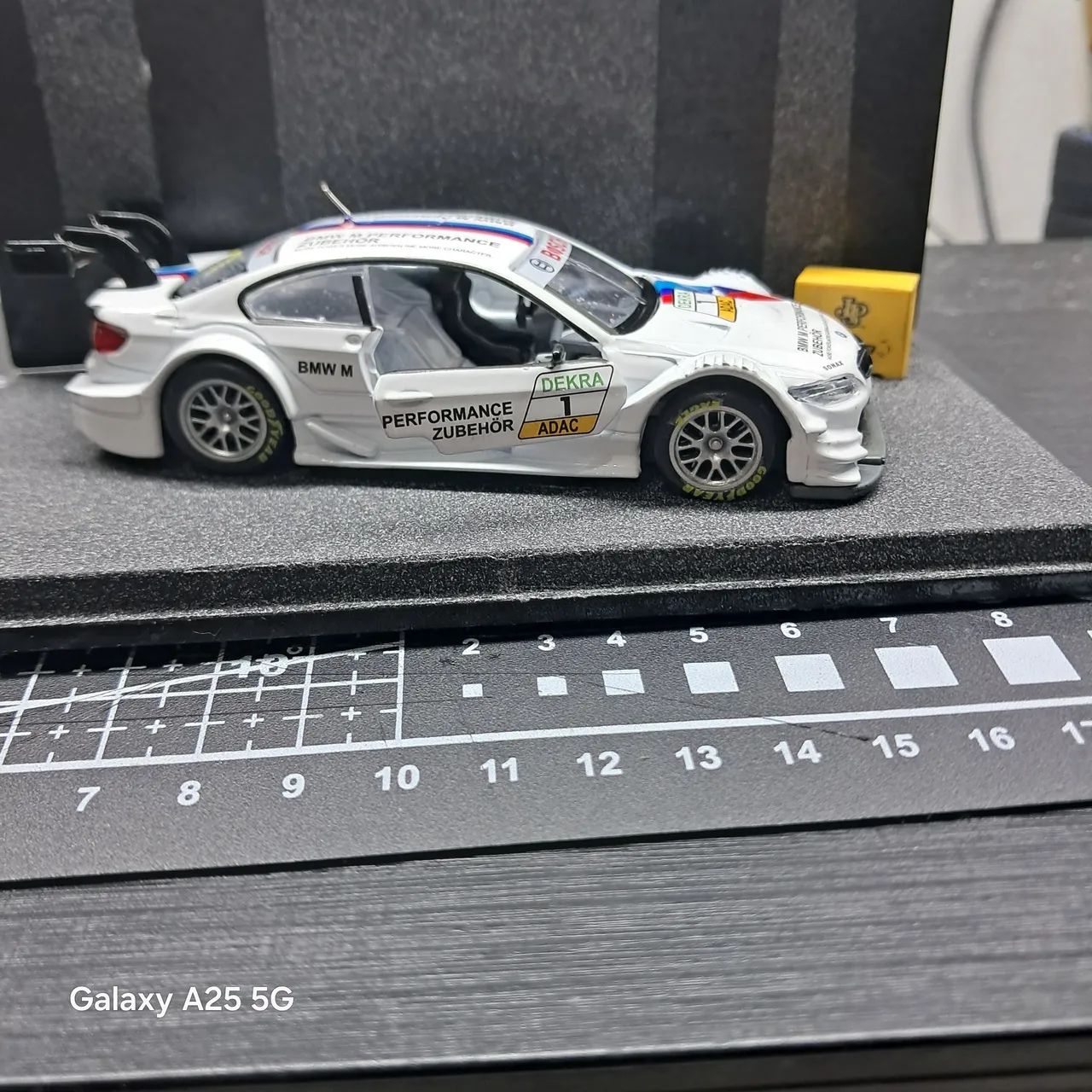 MINIATURA BMW Custumizada