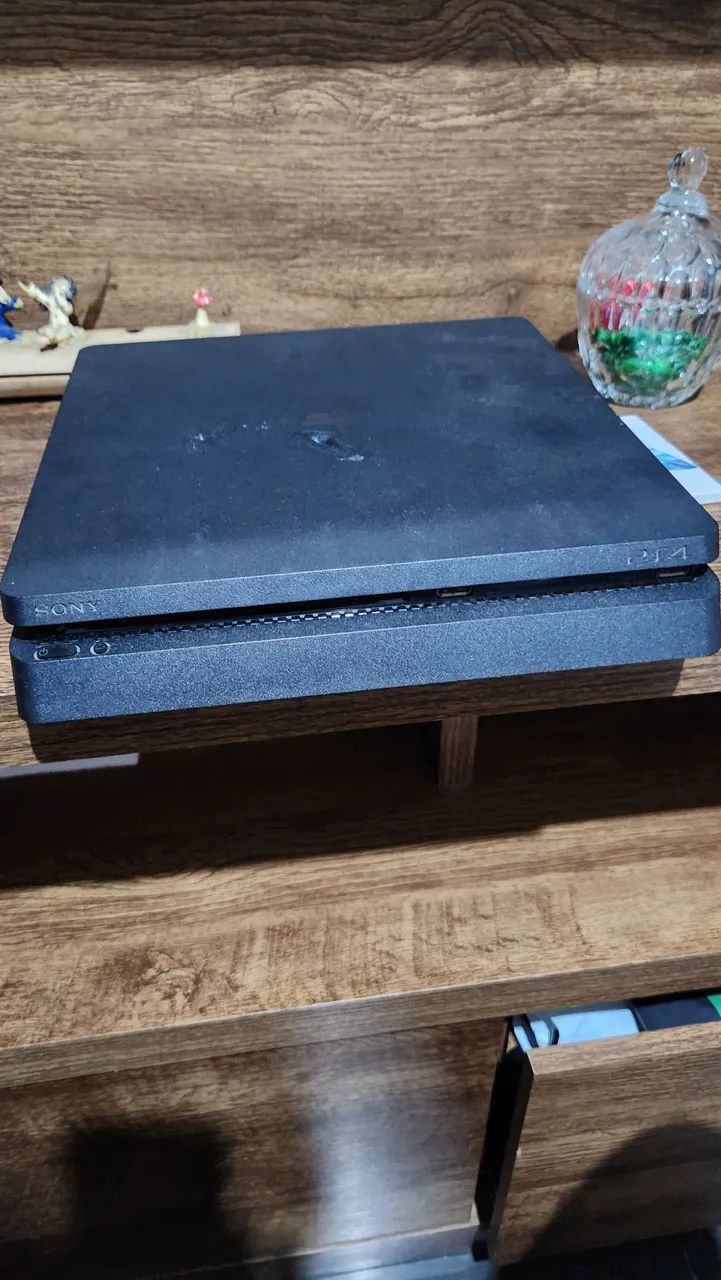 Ps4 slim 1TB - Foto 2