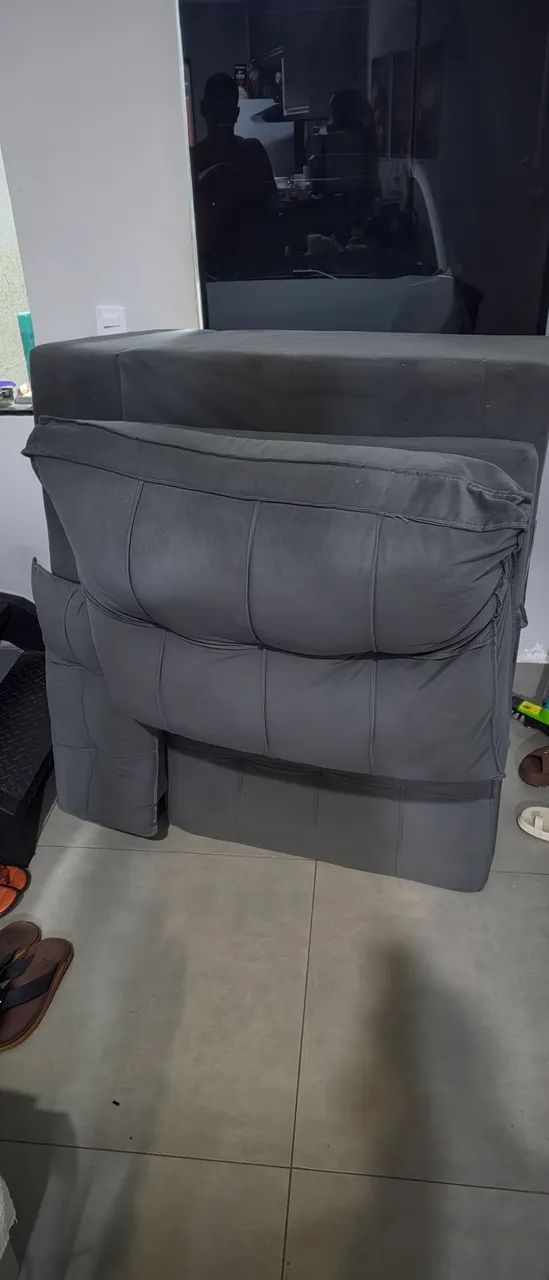 Vendo Sofá retratio pouco tempo de uso  - Foto 2