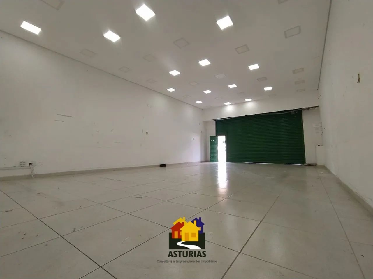 EXCELENTE SALÃO COMERCIAL PARA LOCAÇÃO - VILA JACUÍ - Foto 4