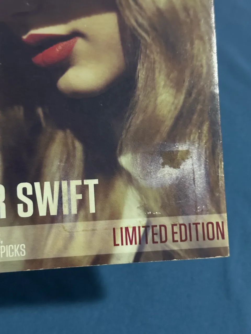 CD zinepak Taylor Swift Red COM AVARIA - CDs, DVDs etc - Ponta