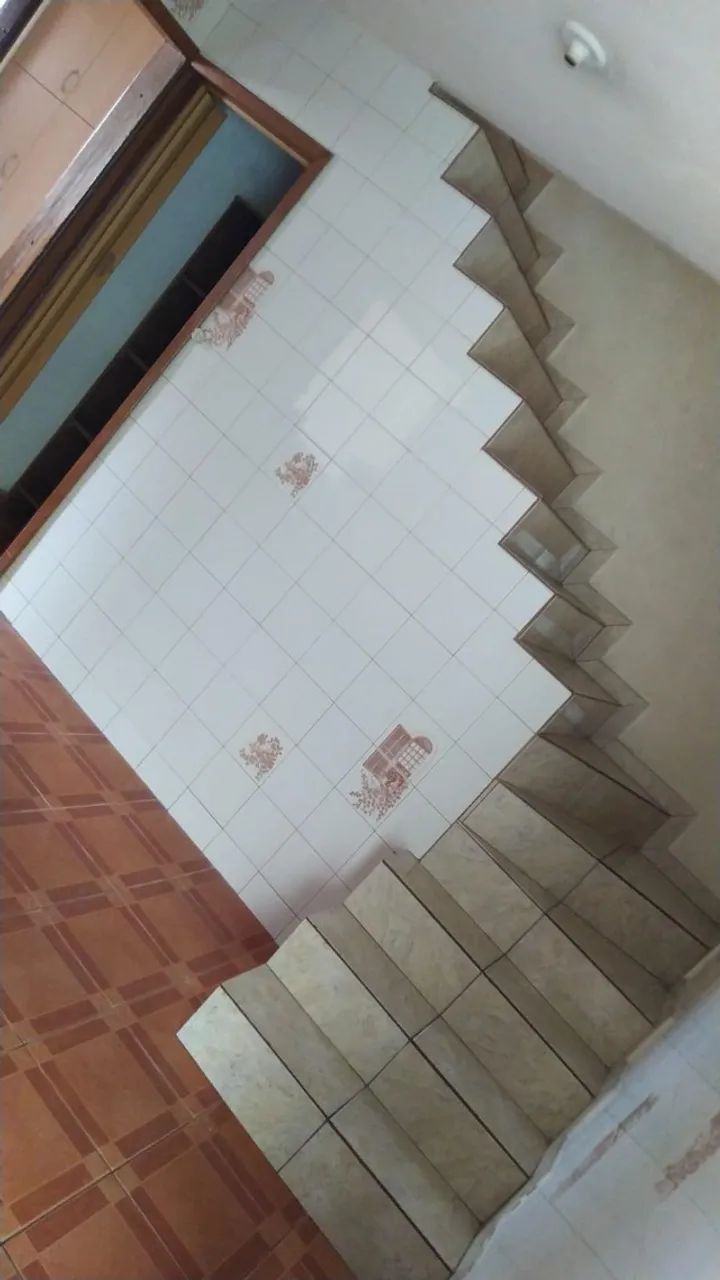 Sobrado enorme no xaxim com 3 quartos  - Foto 5
