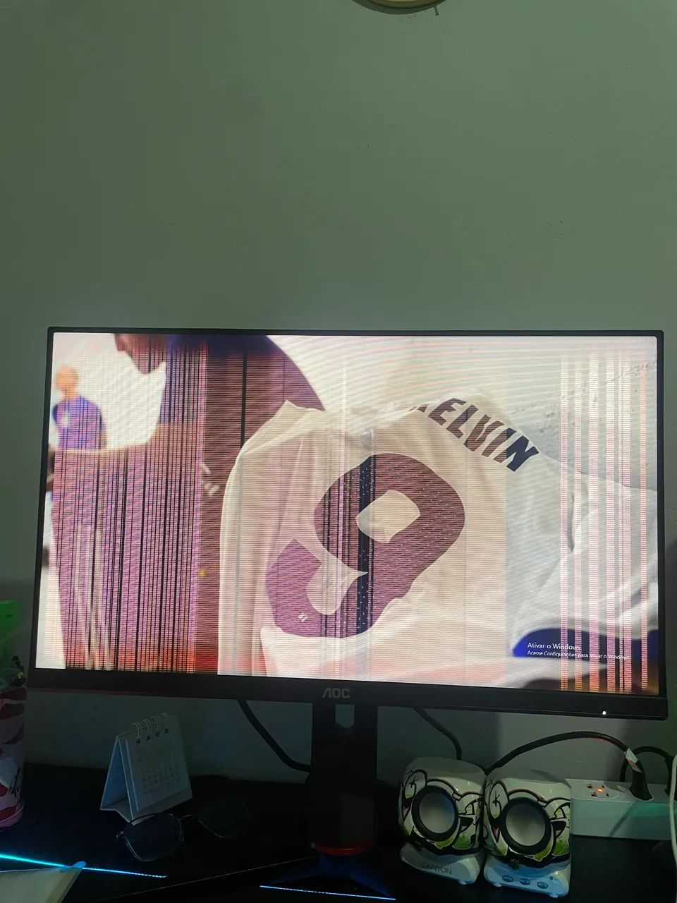 Monitor Gamer AOC Hero 24" 165Hz COM DEFEITO - Foto 2