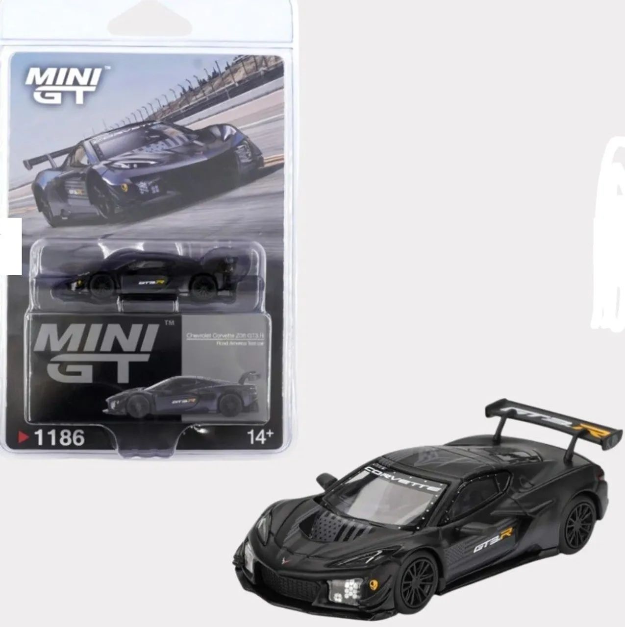 Miniatura Chevrolet Corvette Z6 GT3R - Escala 1/64 - Mini GT