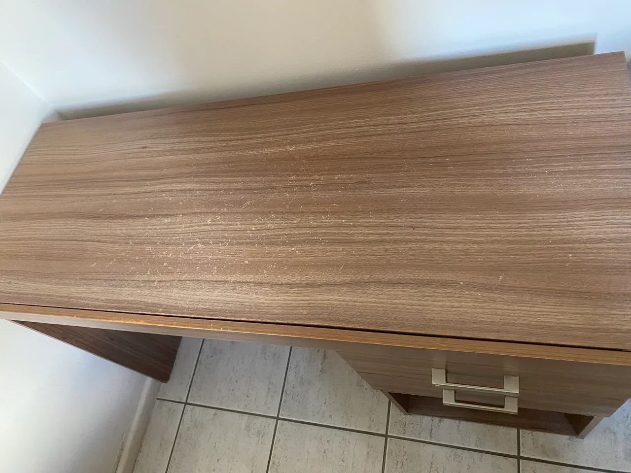 Escrivaninha / Mesa de Escritório com 2 Gavetas - Foto 2