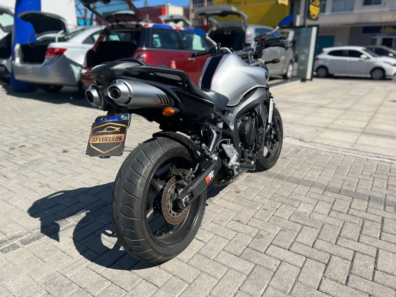 FZ6 N - Foto 4