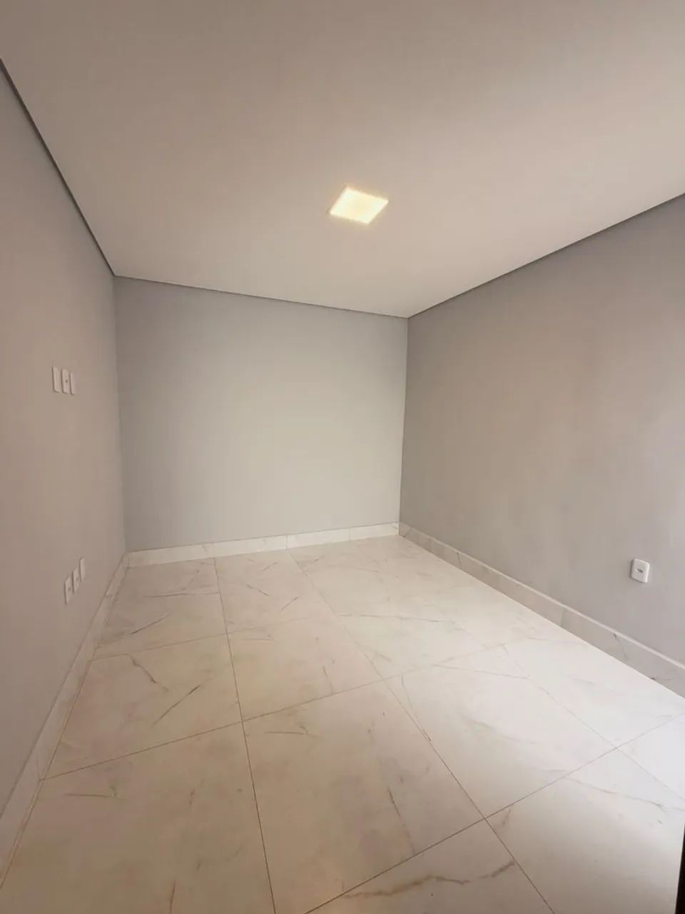 CASA MODERNA À VENDA - SAMANBAIA DF - Foto 3