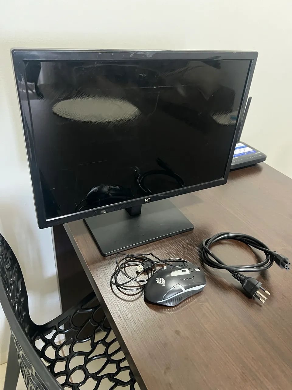 Monitor HQ 19.5" LED (HDMI/VGA) + Mouse Brinde - Foto 3