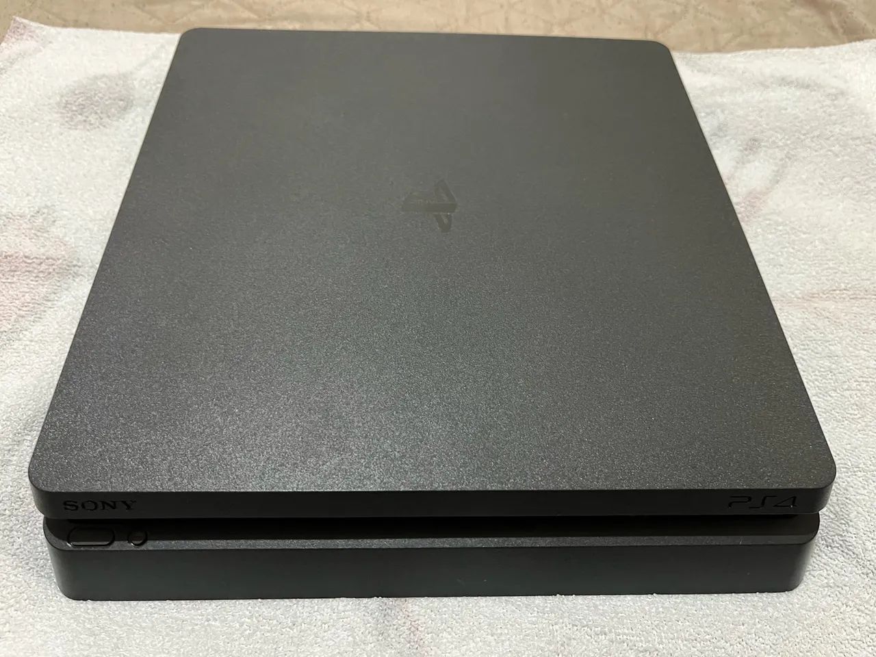 Ps4 Slim conservado 