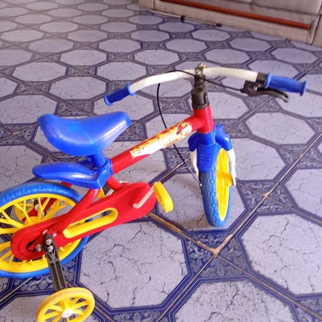 Bicicleta infantil Fireman - Foto 2
