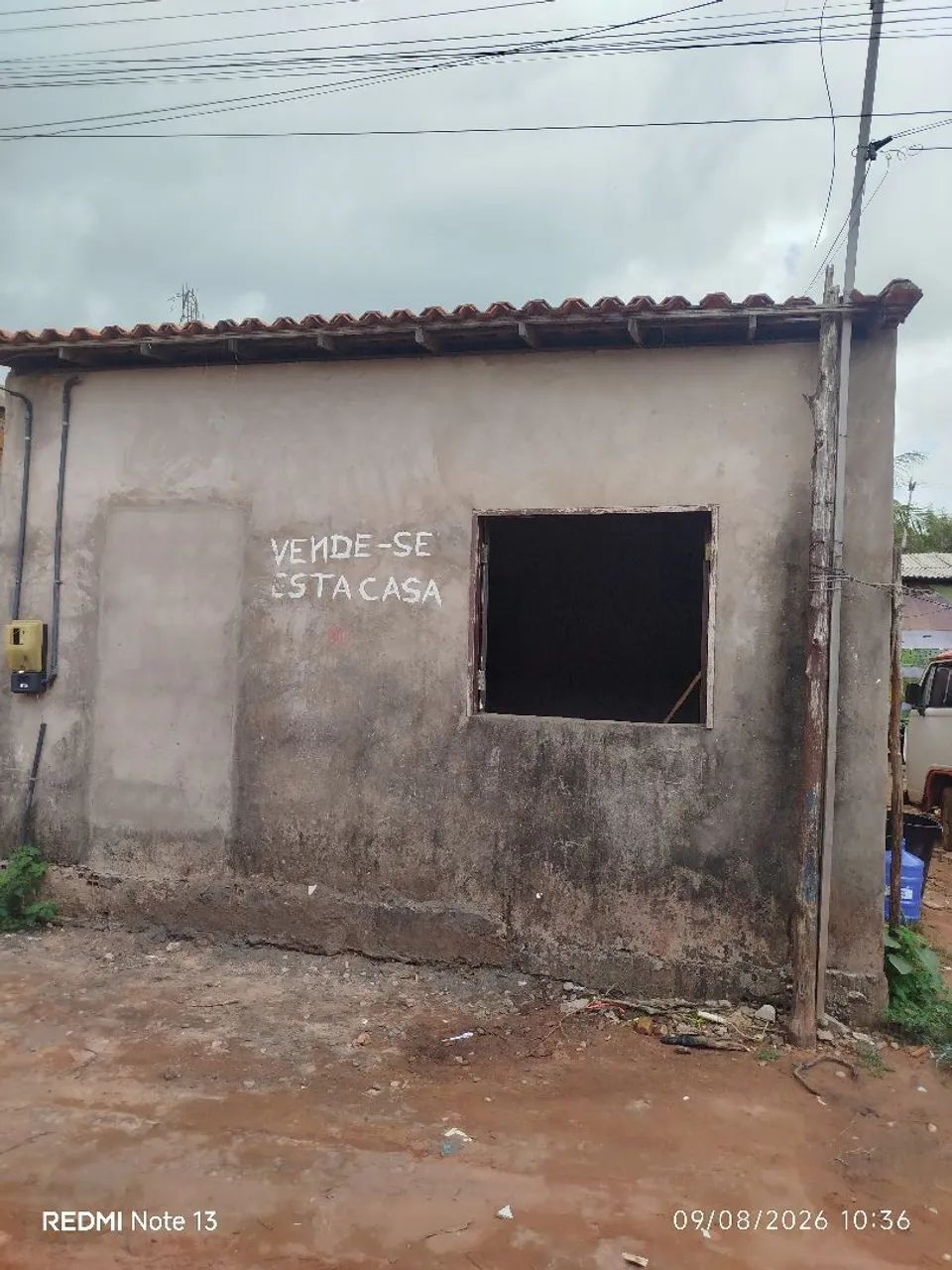 Vendo um terreno e junto com a casa 