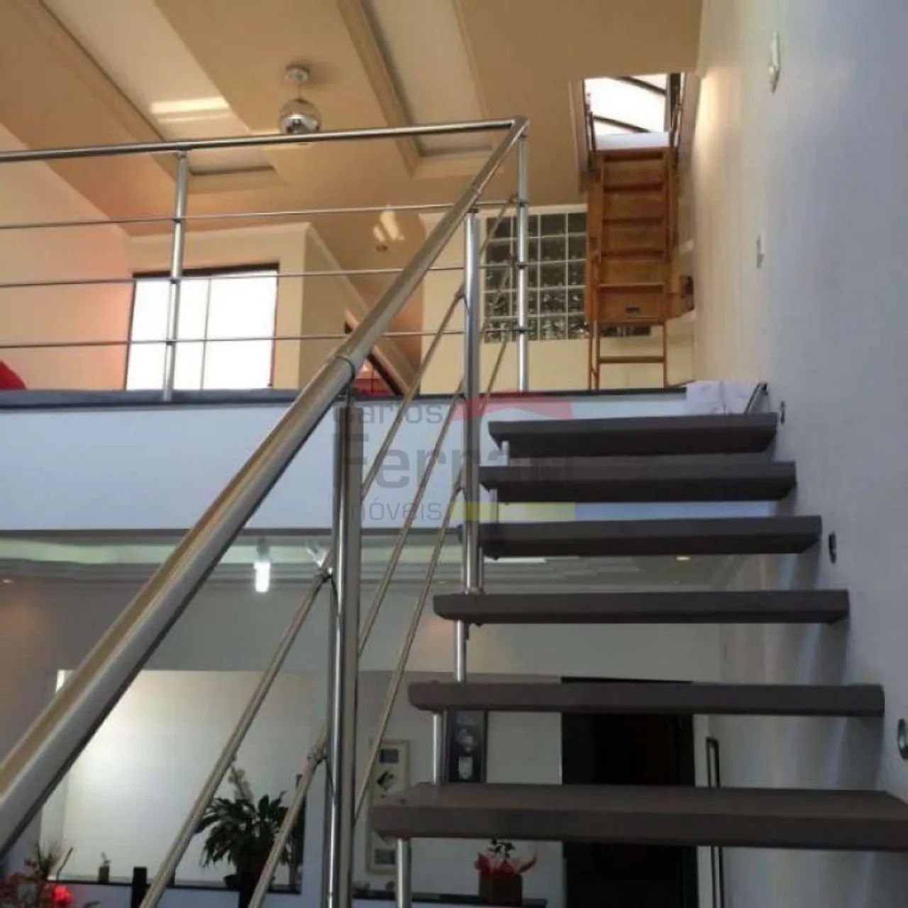 CASA 03 DORMITÓRIOS - ASSOBRADADO - BOM RETIRO - Foto 4