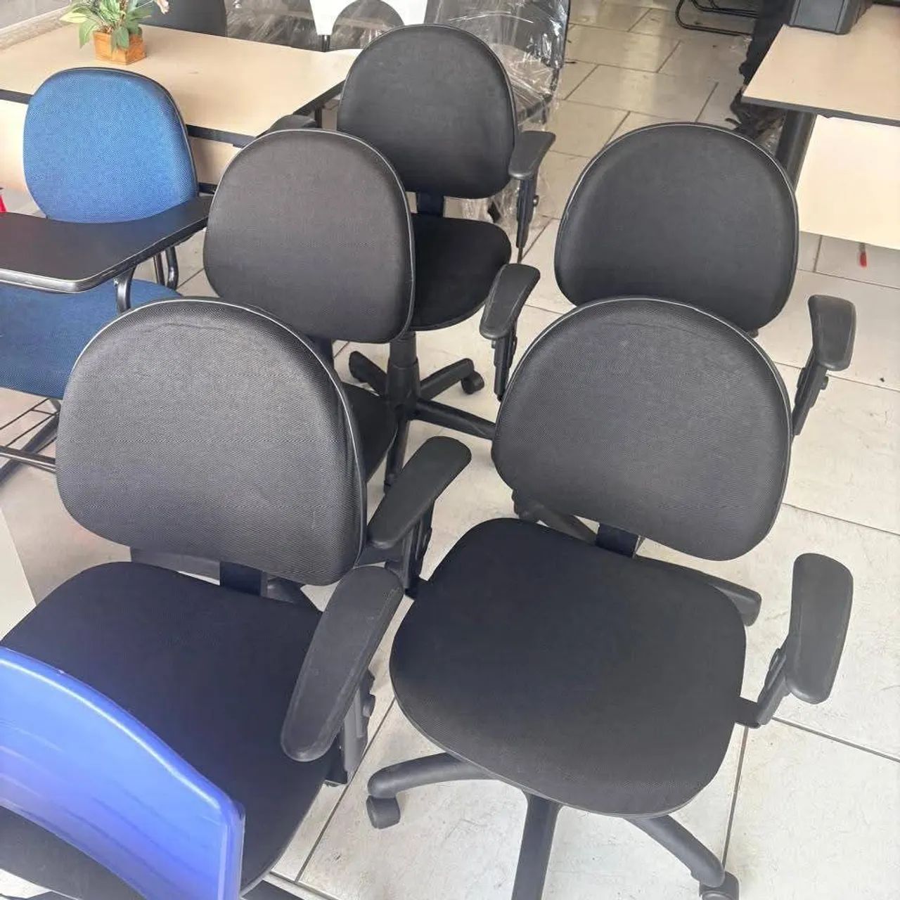 Dês mos todo tipo de móveis 