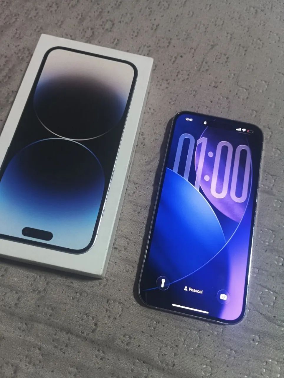 iPhone 14 pro max com caixa 