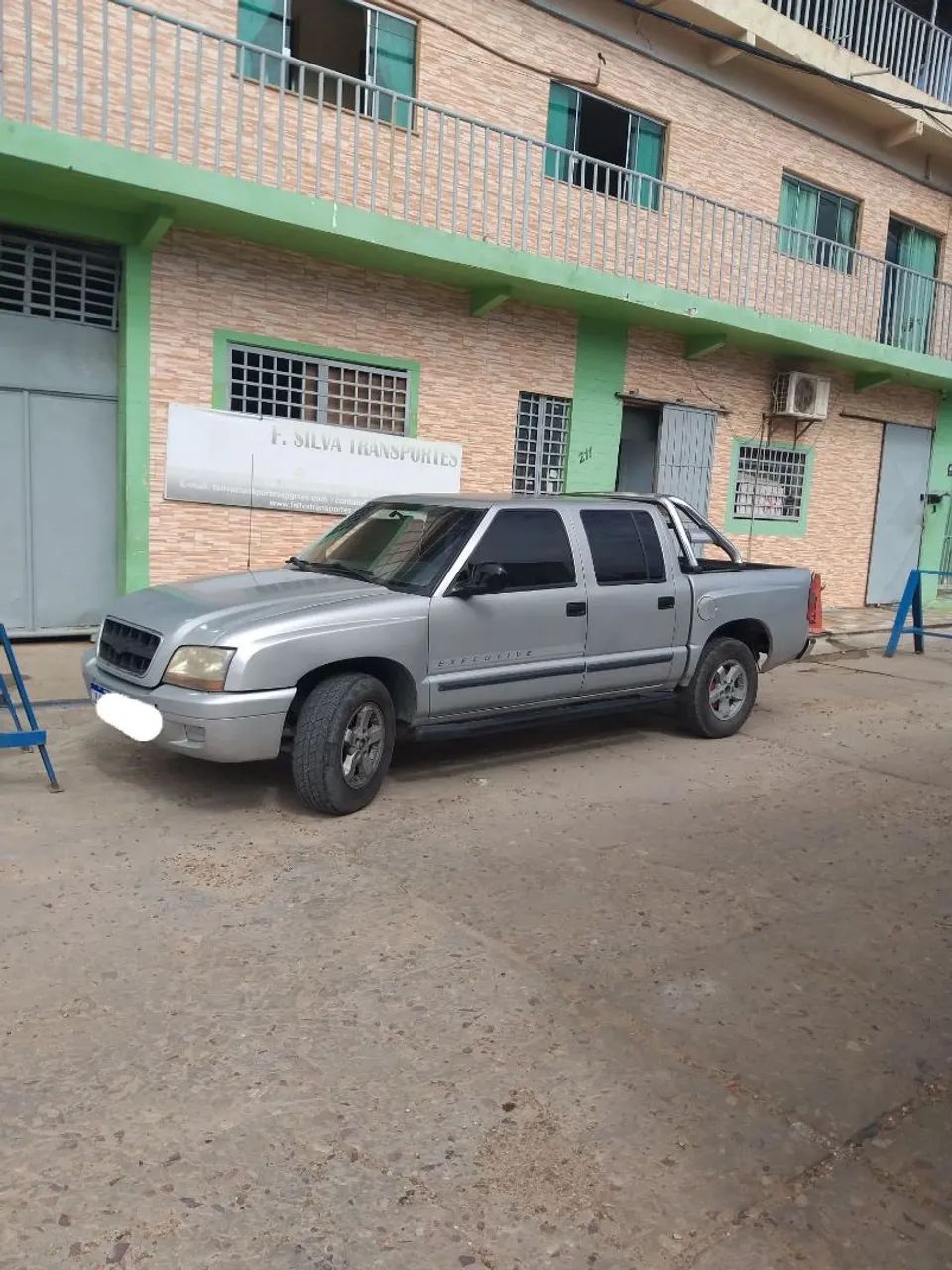 Faço frente e serviços de mudança 