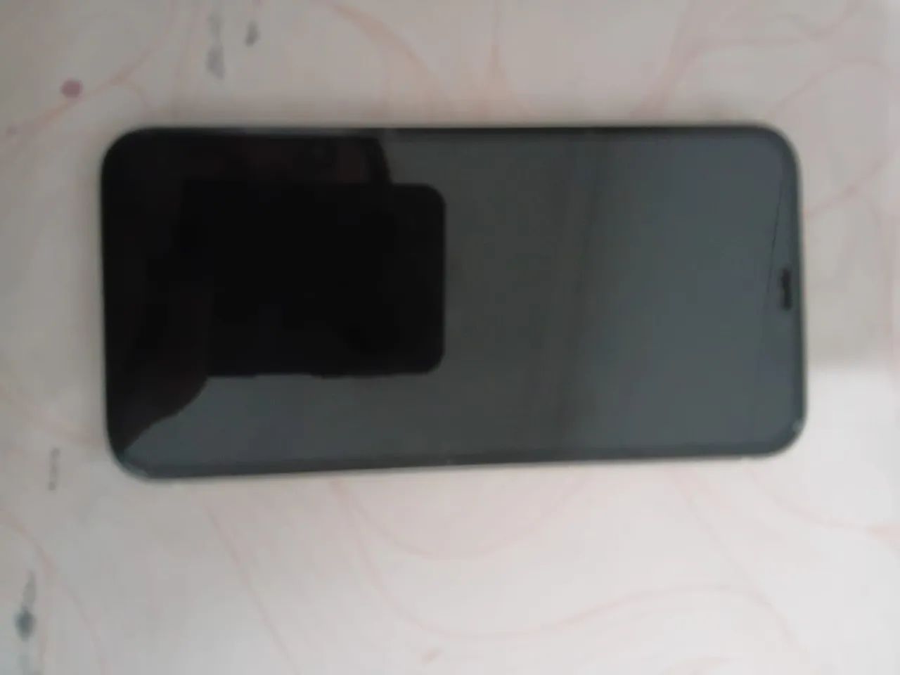 iPhone 11 branco excelente estado !! - Foto 2