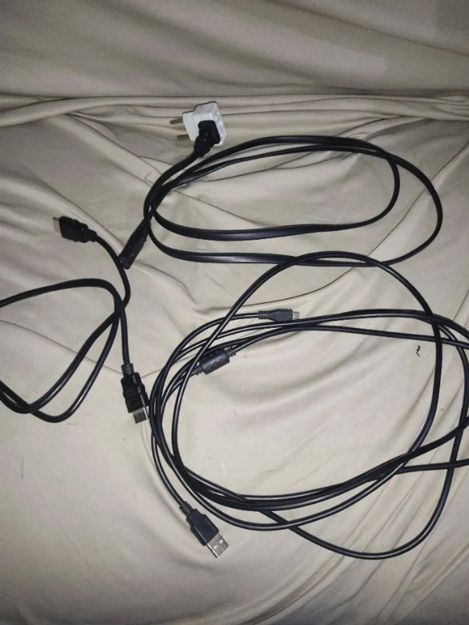Ps 3 novo tá deligaNo  só jogo 1000  - Foto 6