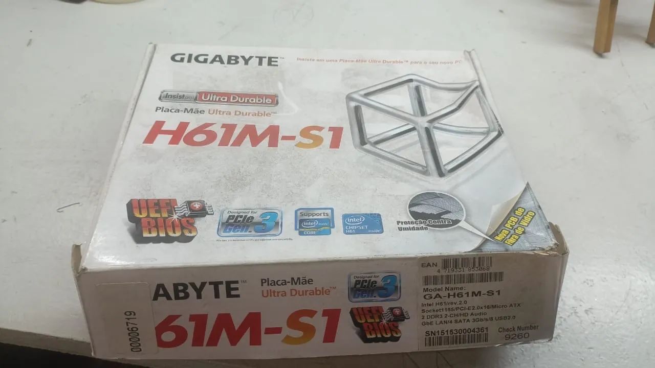 Placa mãe Gigabyte H61M-S1 - Foto 2