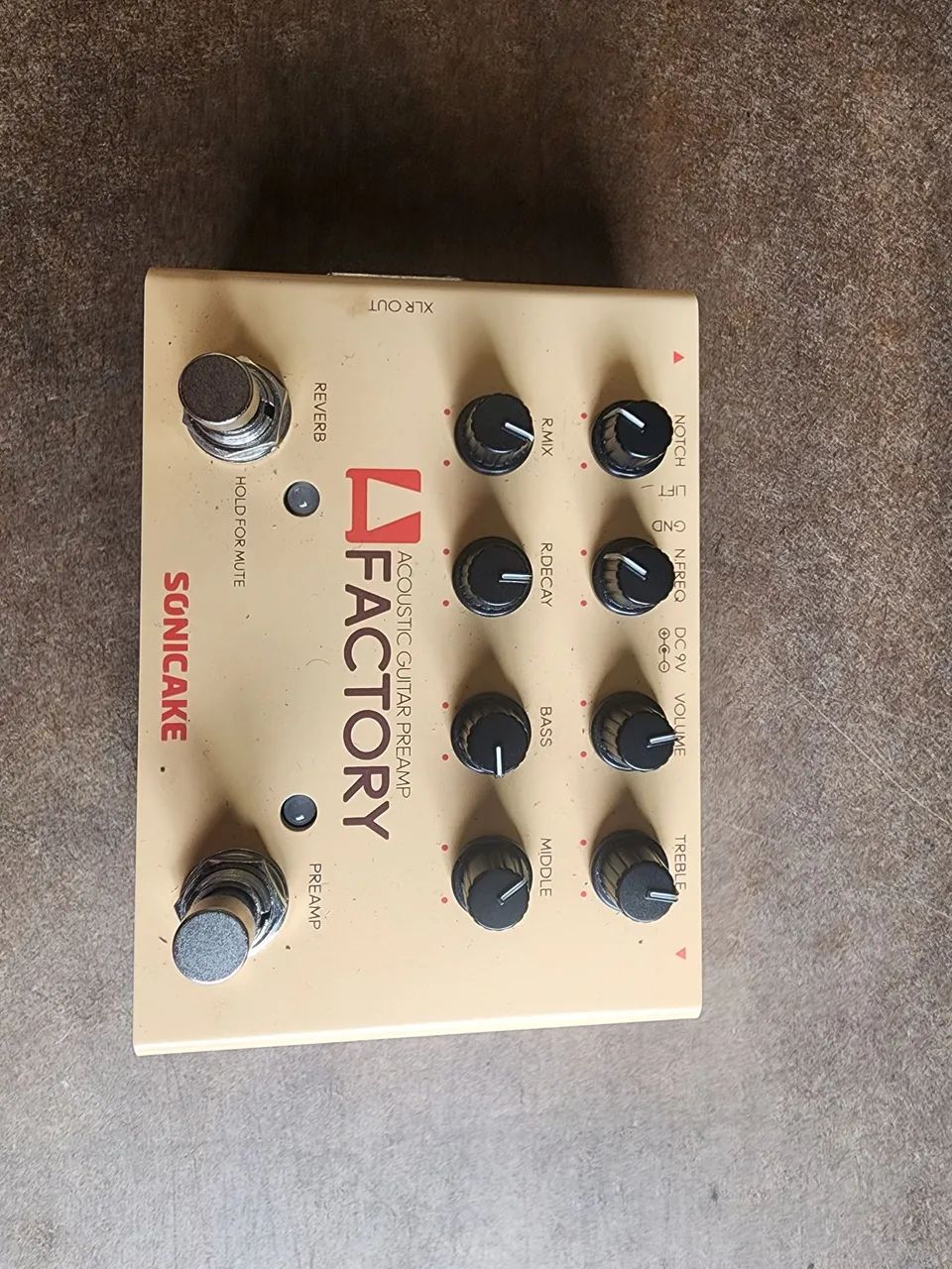 Pedal Sonicake Factory Preamp Acústico XLR DI Box Violão