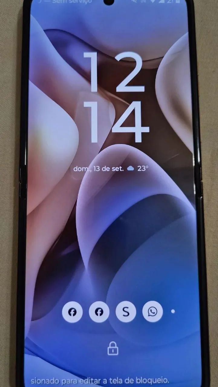 Celular Razr 50 - Foto 4