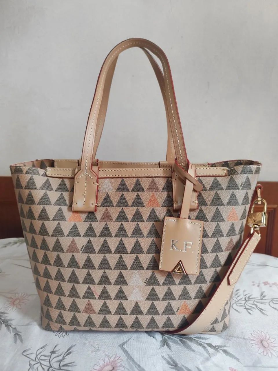 Bolsa Schutz Triangle Mini Nina Original + Brinde