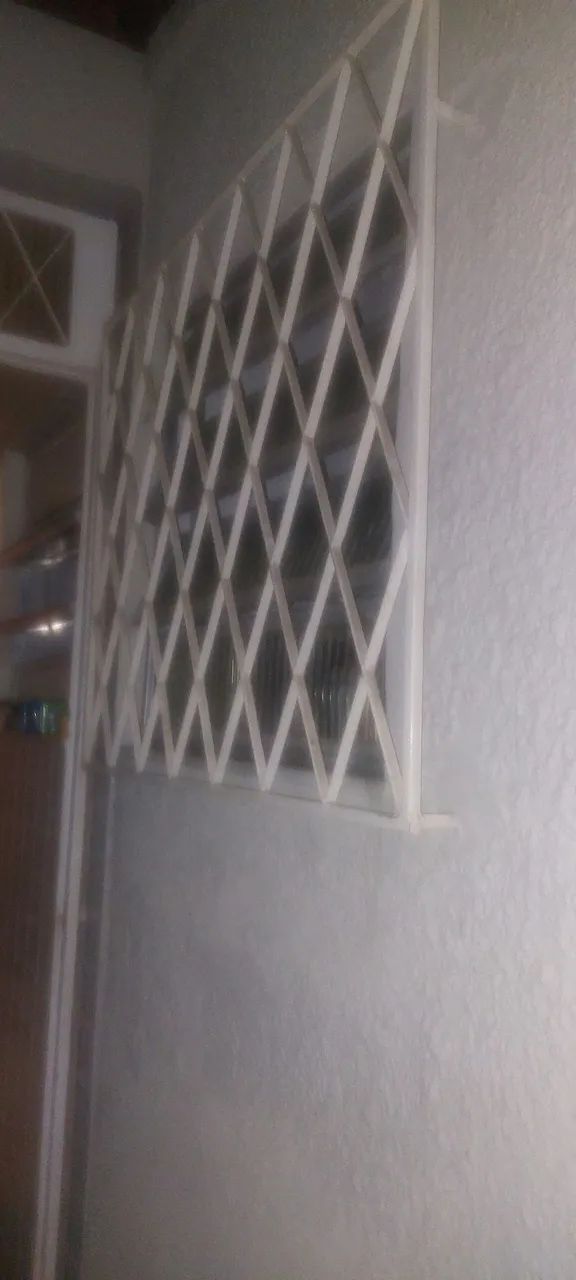 Grade em ferro