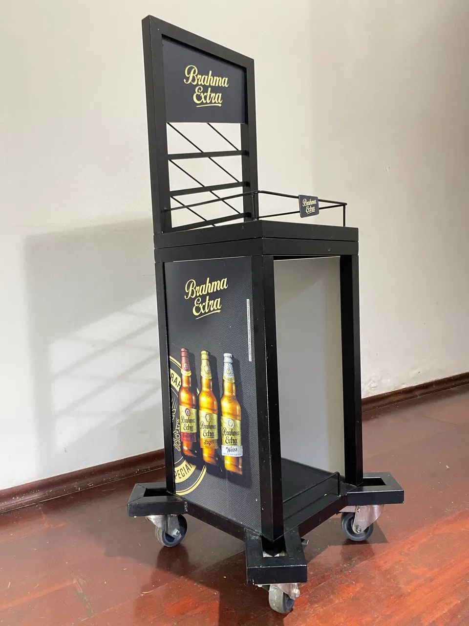 Aparador de Bebidas Personalizado  - Foto 4
