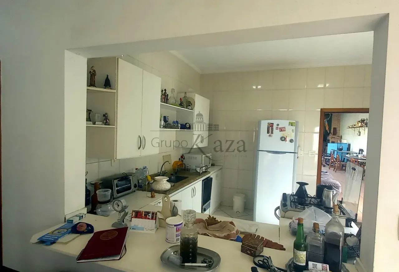 Oportunidade - Casa - Jacareí - Centro - 4 Dormitórios - 311m². - Foto 7