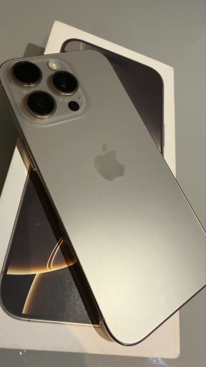 Iphone 16 pro - Foto 3