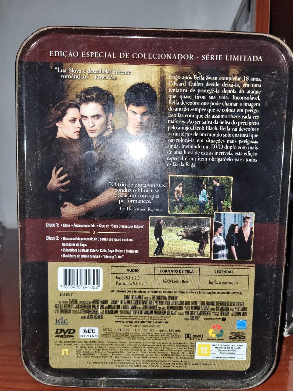   LATA COM DVDS DA SAGA CREPÚSCULO 1 DELES AINDA ESTÁ LACRADO ( SÓ RETIRADA  ) - Foto 5