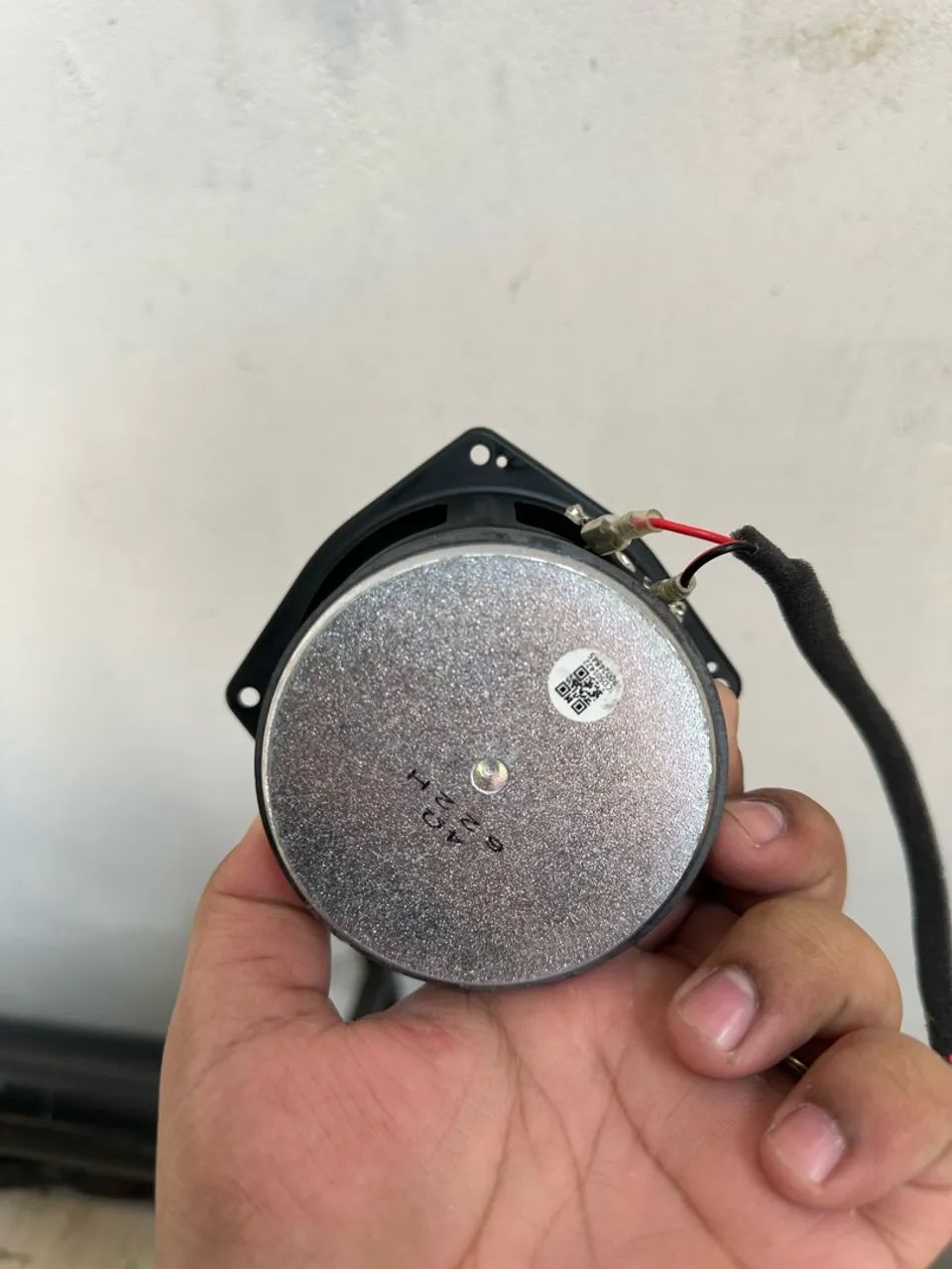 Grave bombox 2  - Foto 2