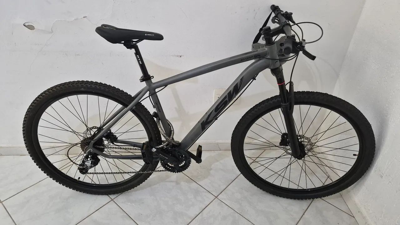 Vendo bicicleta ksw aro 29