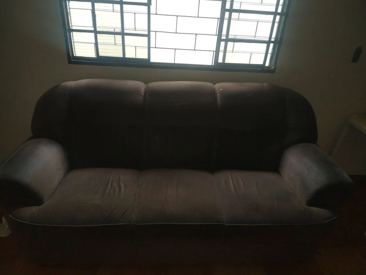 Vendo sofá 180