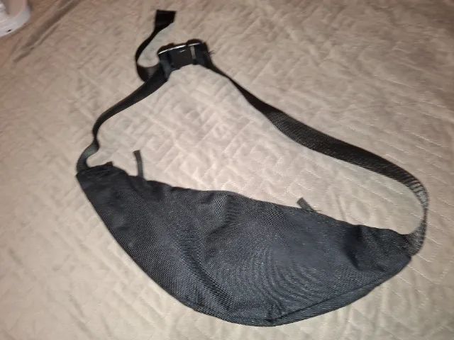 Pochete nike preta ajustável  - Foto 5