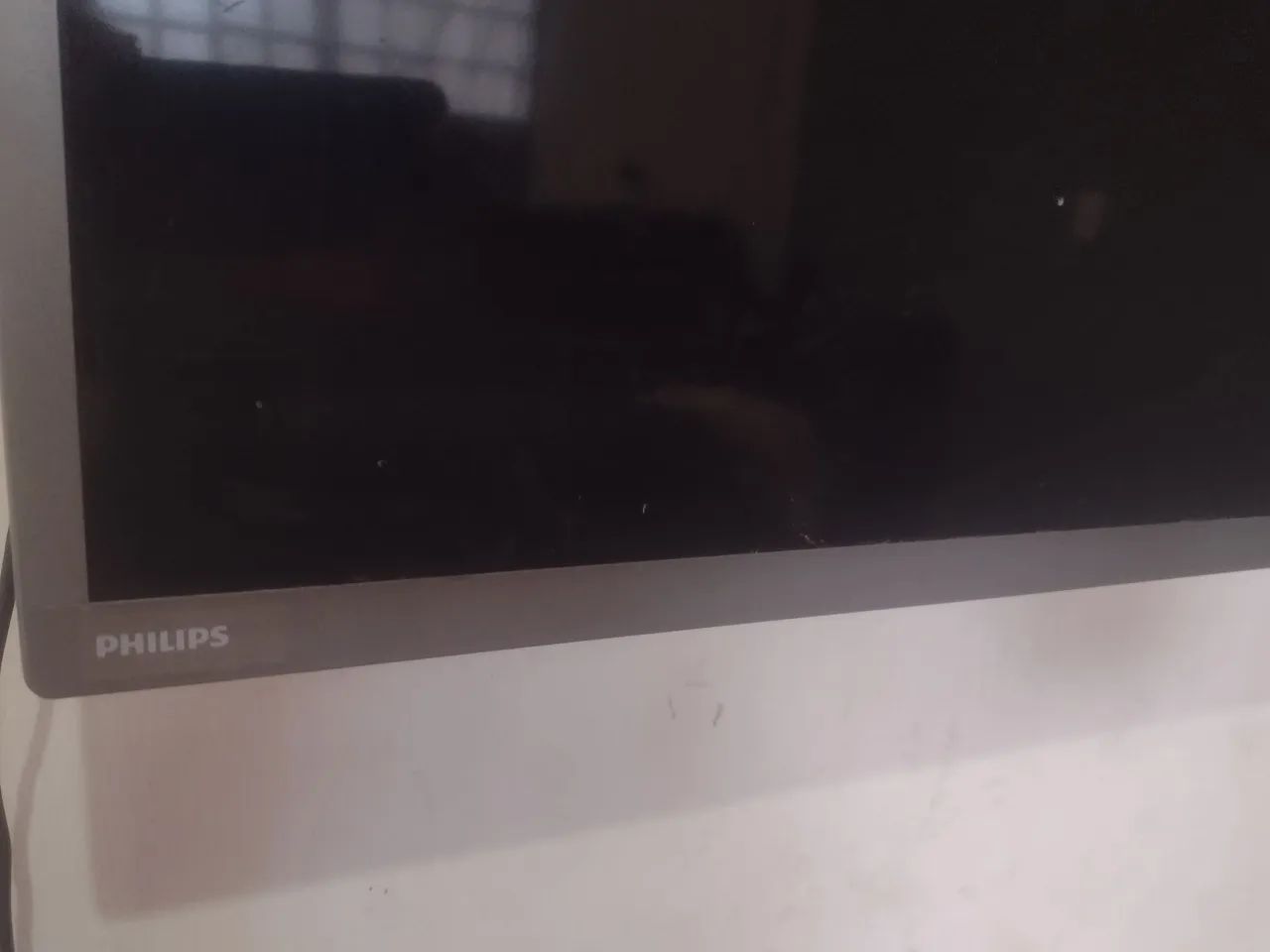 VENDO TV PHILIPS 70 POLEGADAS  - Foto 2