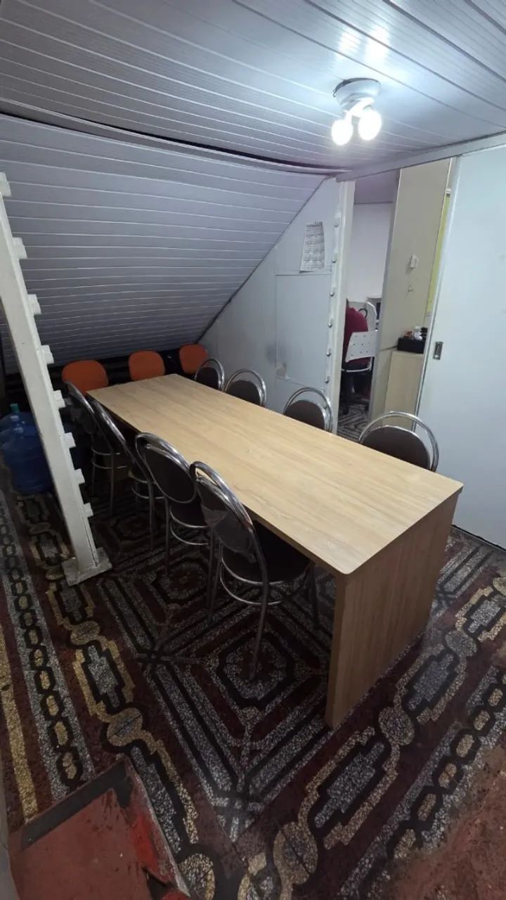 Mesa longa MDF com cadeiras de aluminio - Foto 3