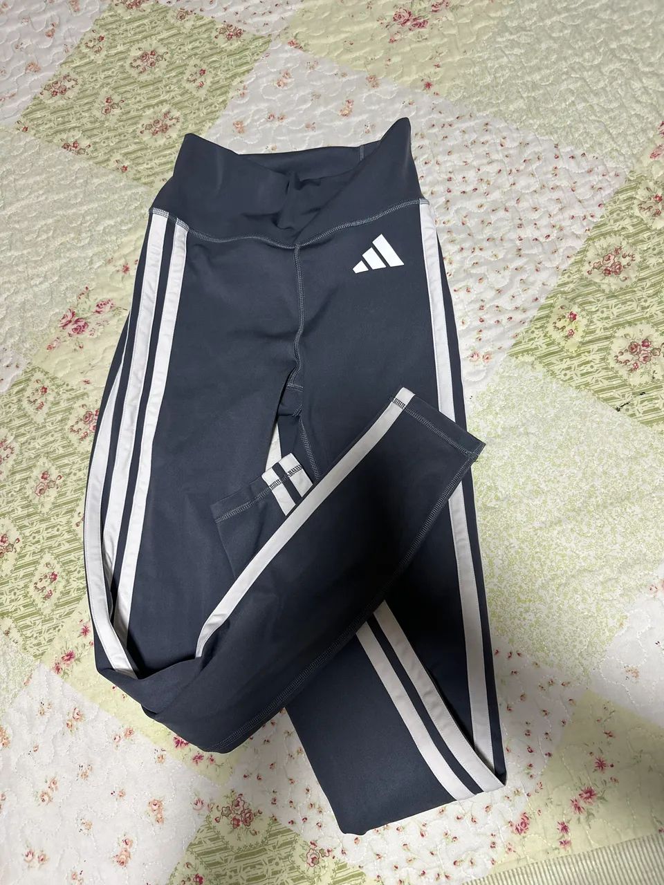 Calça Adidas nova original. - Foto 2
