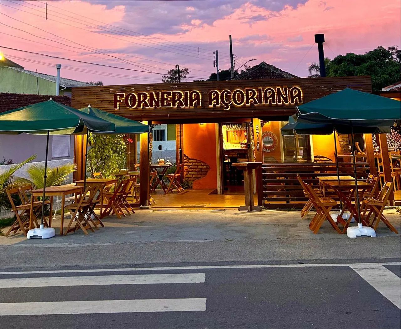 Restaurante/Pizzaria Completo à Venda - Armação | Florianópolis