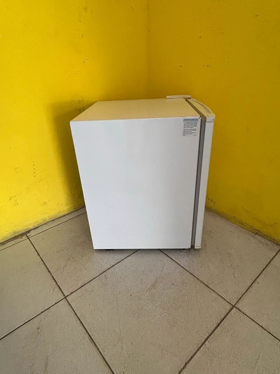 Frigobar Electrolux  - Foto 2