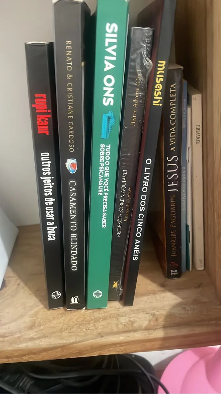 Livros  - Foto 2