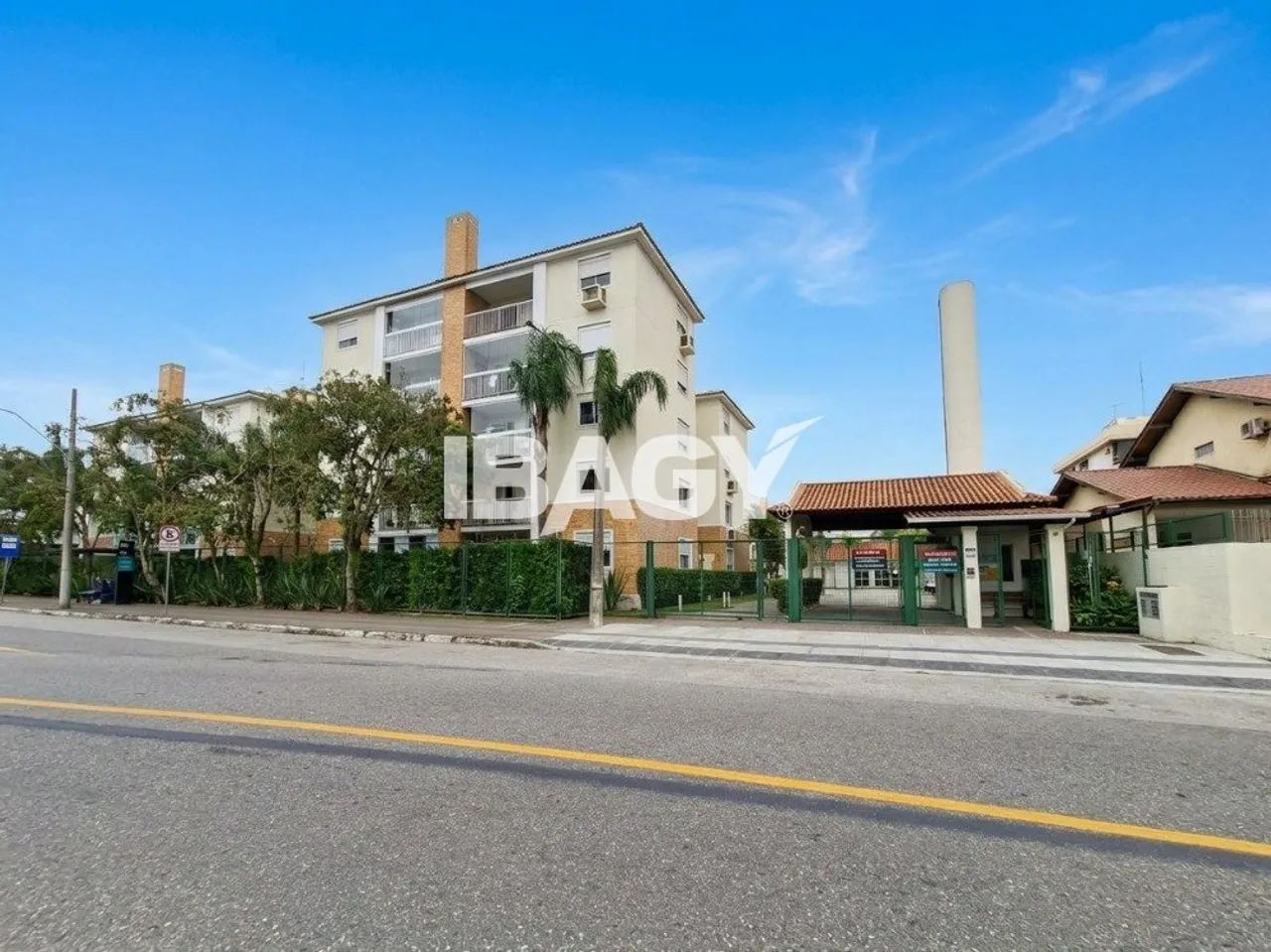 Excelente Apartamento 2 dormitório(s) em Capoeiras - Florianópolis