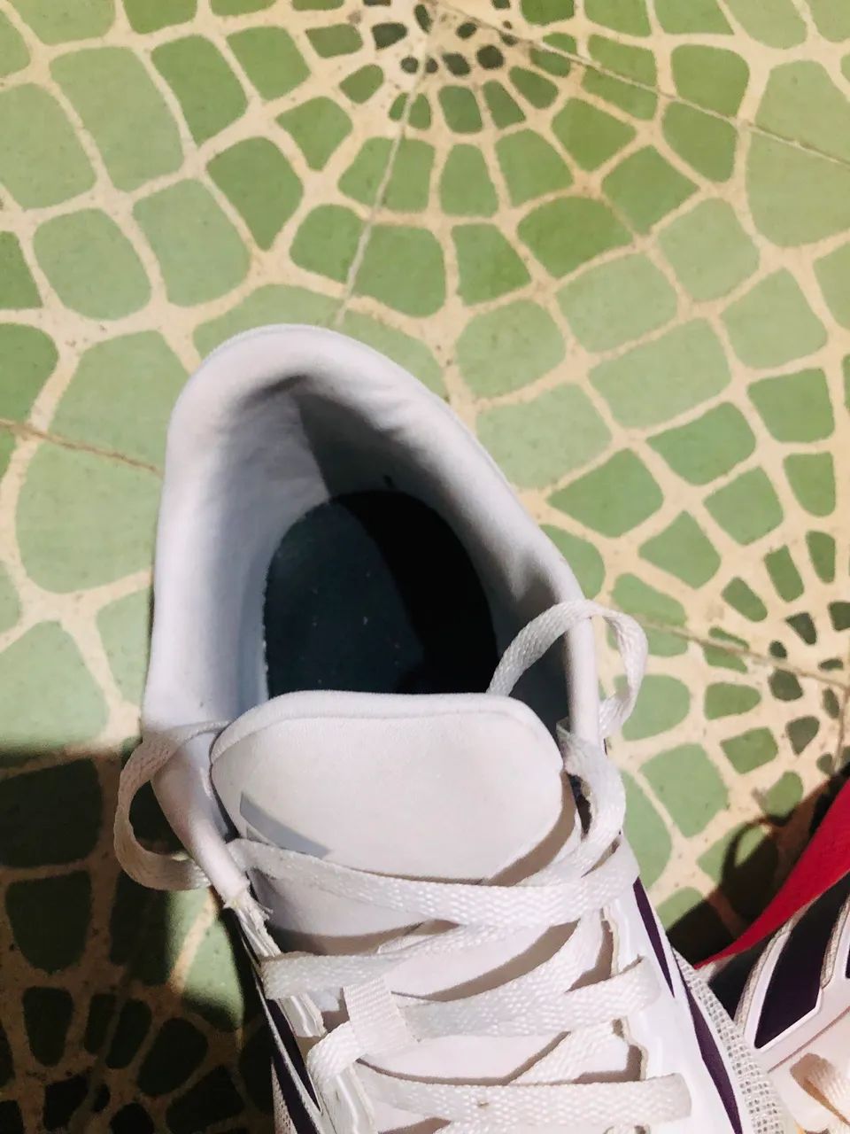 Tênis adidas excelente  - Foto 5