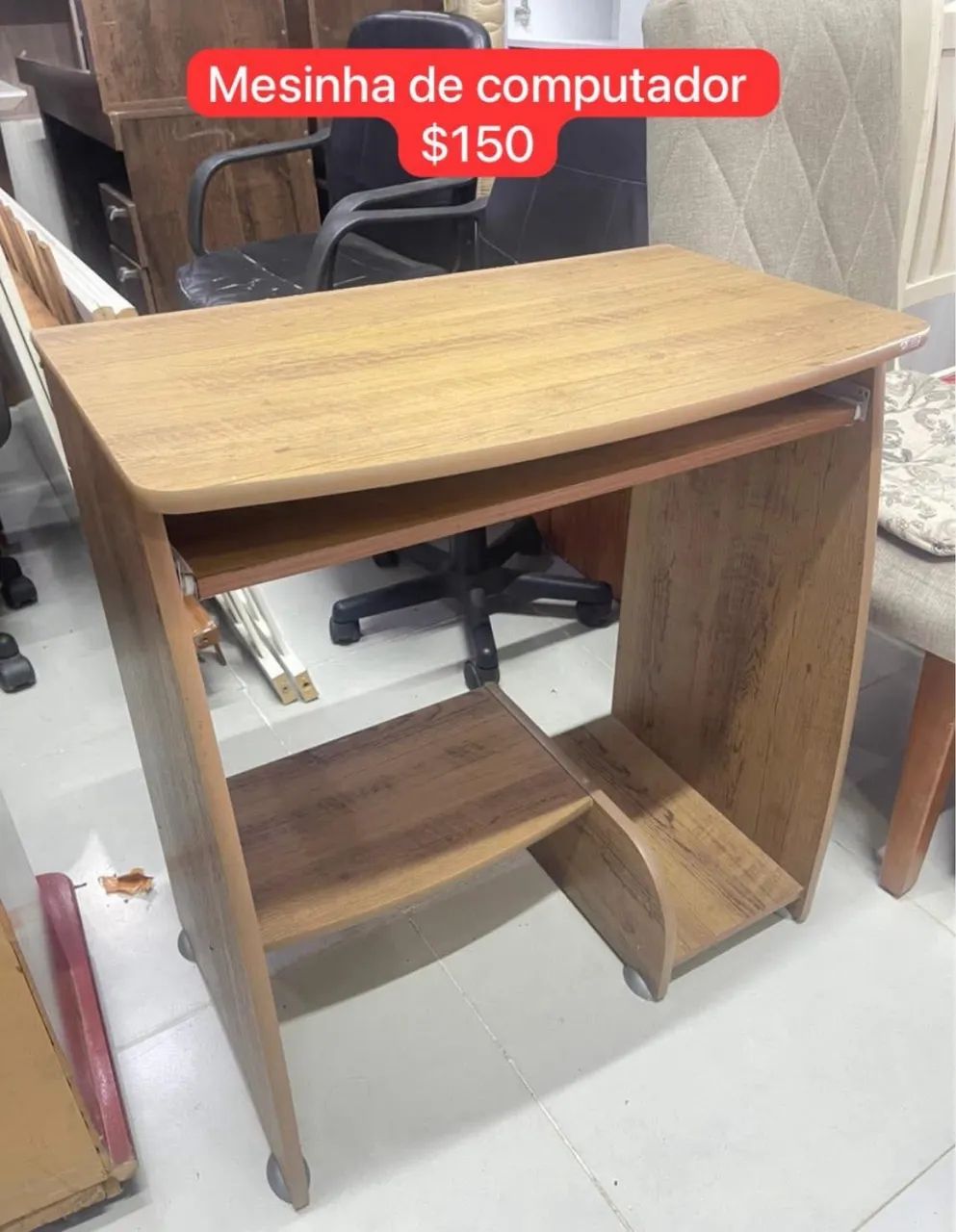 Mesinha de computador 
