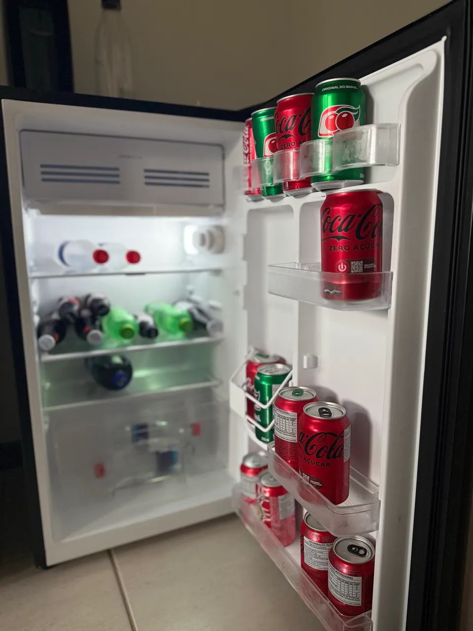 Frigobar eletrolux 90L - Foto 2