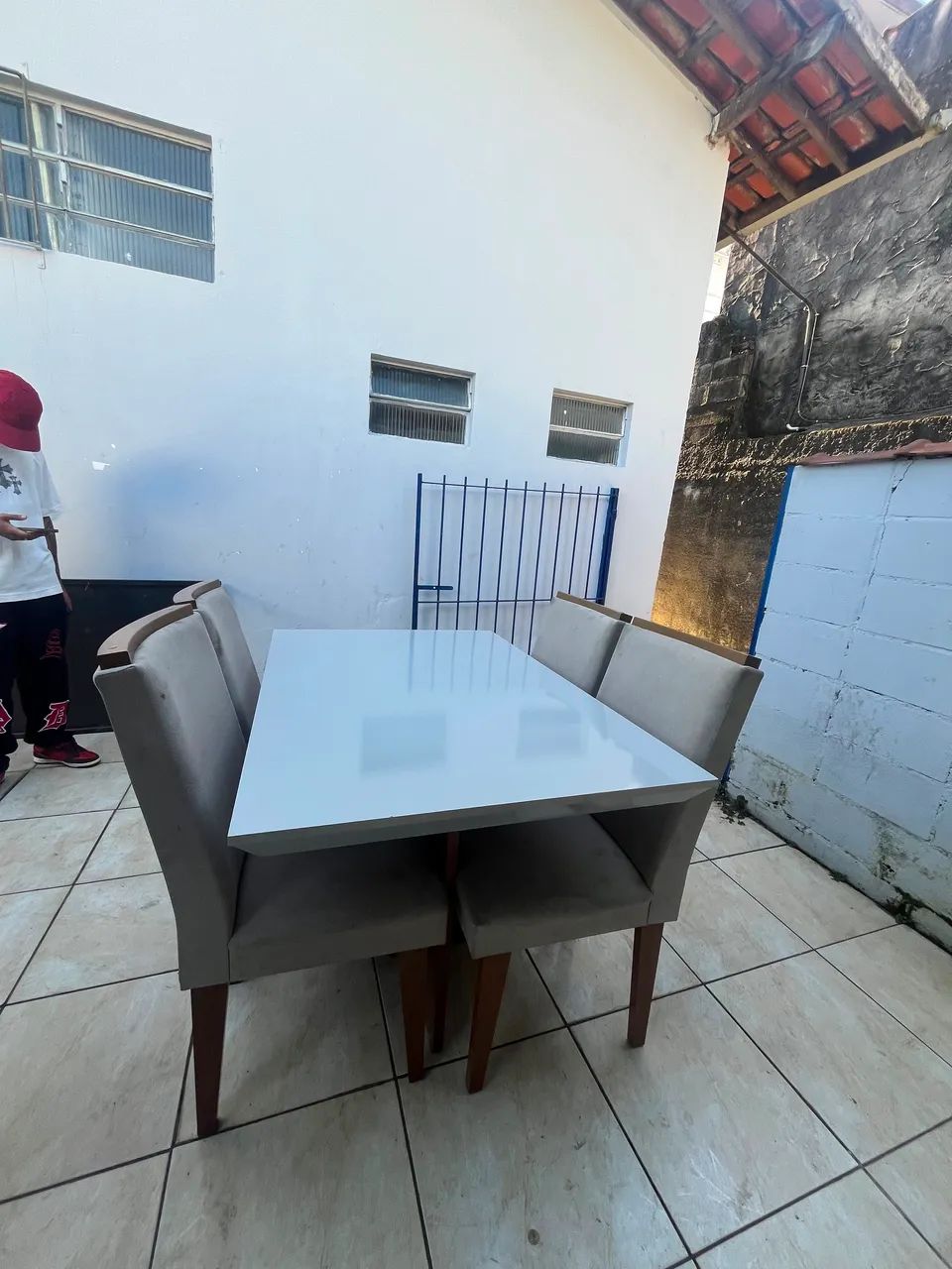 Mesa de jantar com 4 cadeiras  - Foto 3