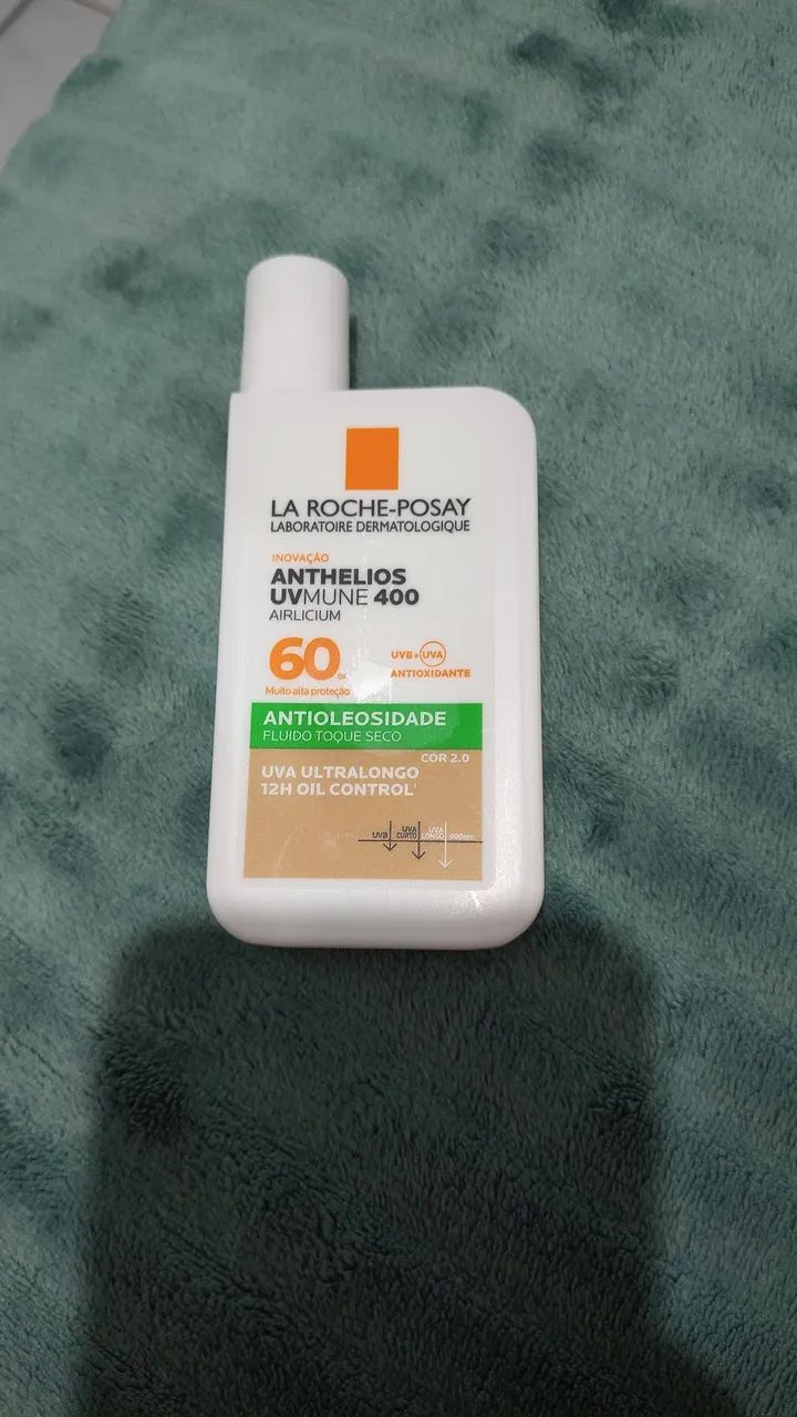 La Roche-Posay Anthelios UVmune 400 Airlicium FPS 60 Cor 2.0